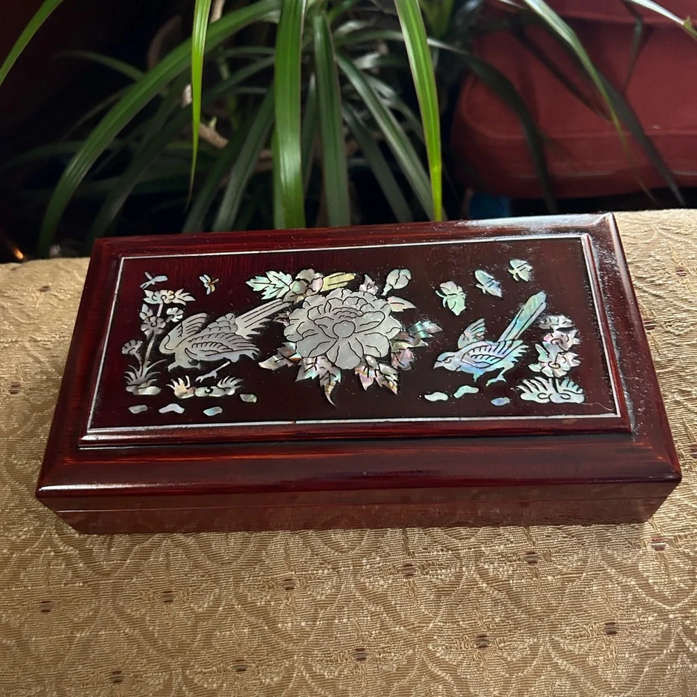 Vintage Inlaid MOP Wooden Jewelry Box